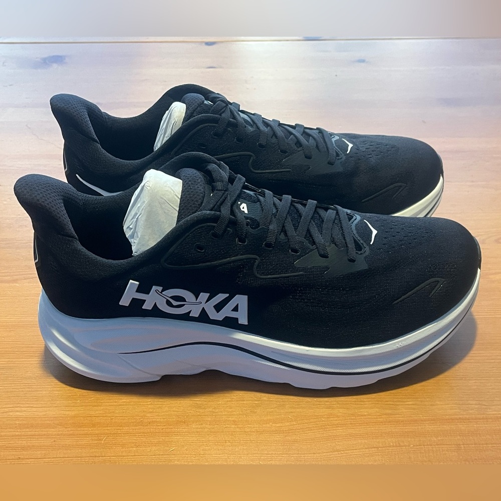 HOKA Clifton 10 Running Shoes, Men’s 12.5 2E (wide), Black/White, New in Box